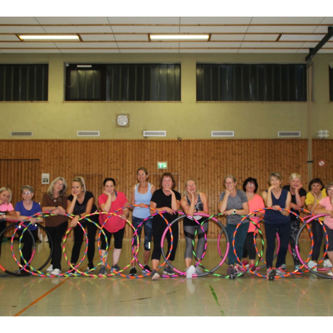 You are currently viewing Hula-Hoop beim Aerobic
